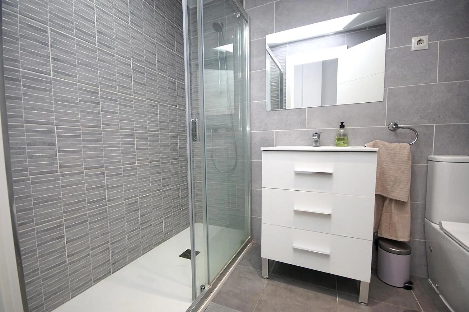 לה קאלה דה מיחאס Modern Apartment, 3 Min Walk To The Beach