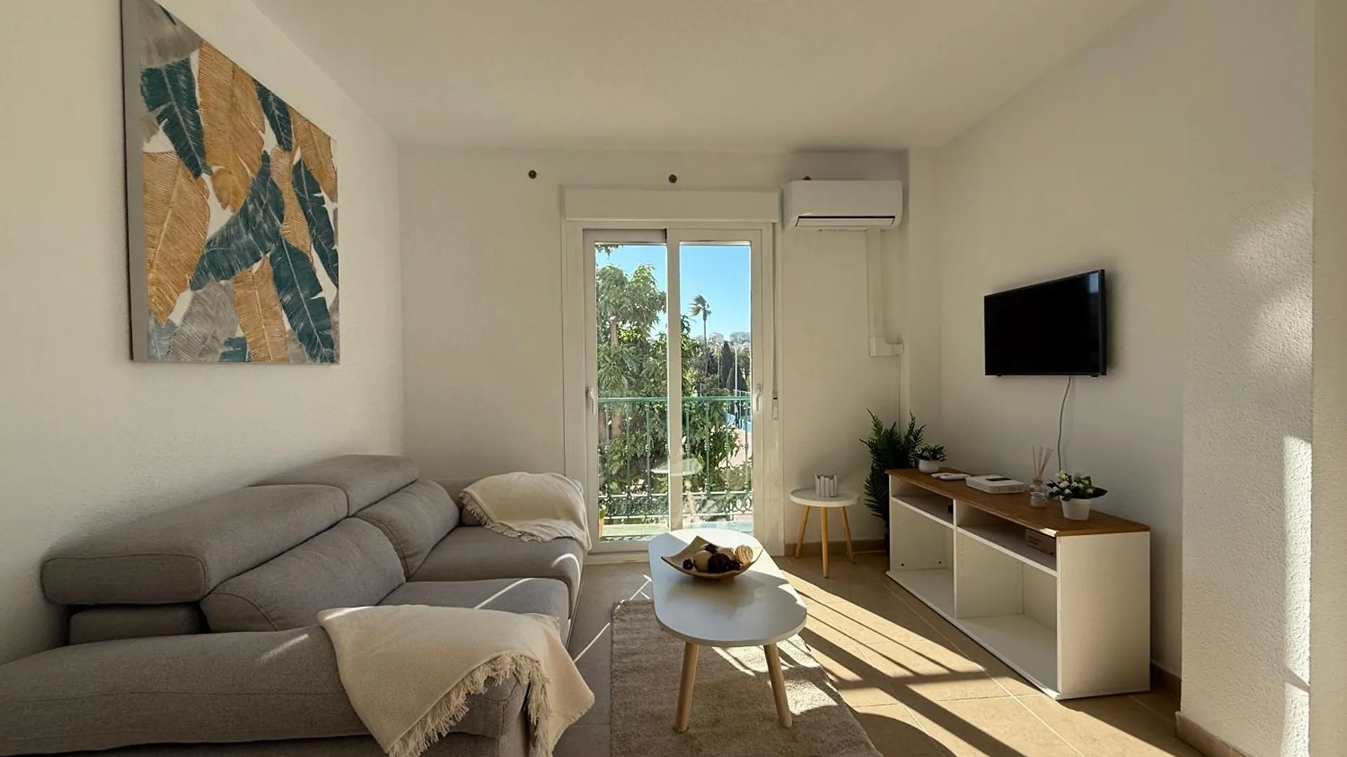 לה קאלה דה מיחאס Modern Apartment, 3 Min Walk To The Beach